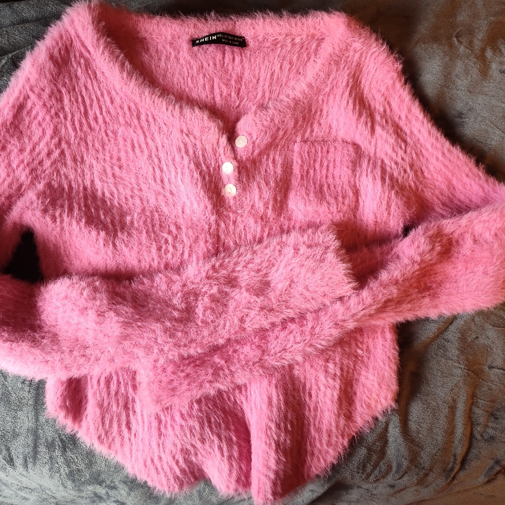 Furry fuzzy crop sweater